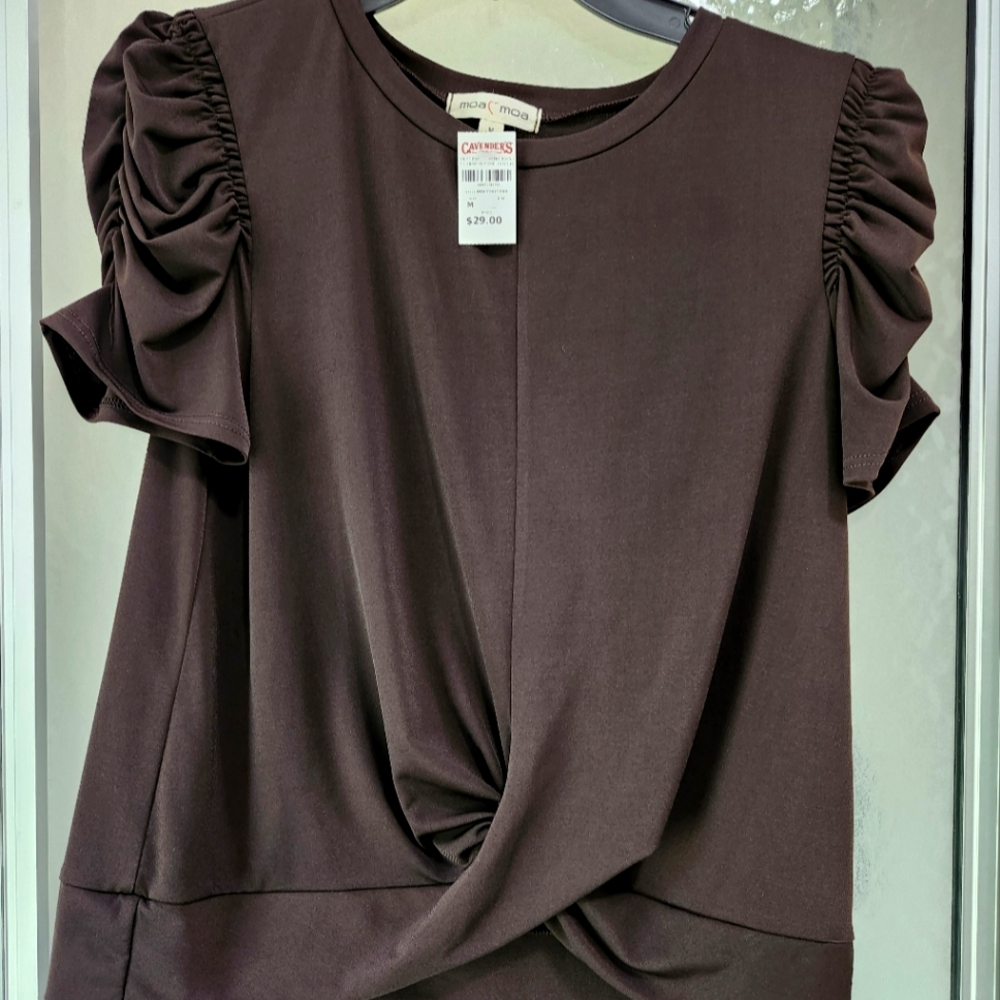 Super cute blouse from Cavenders